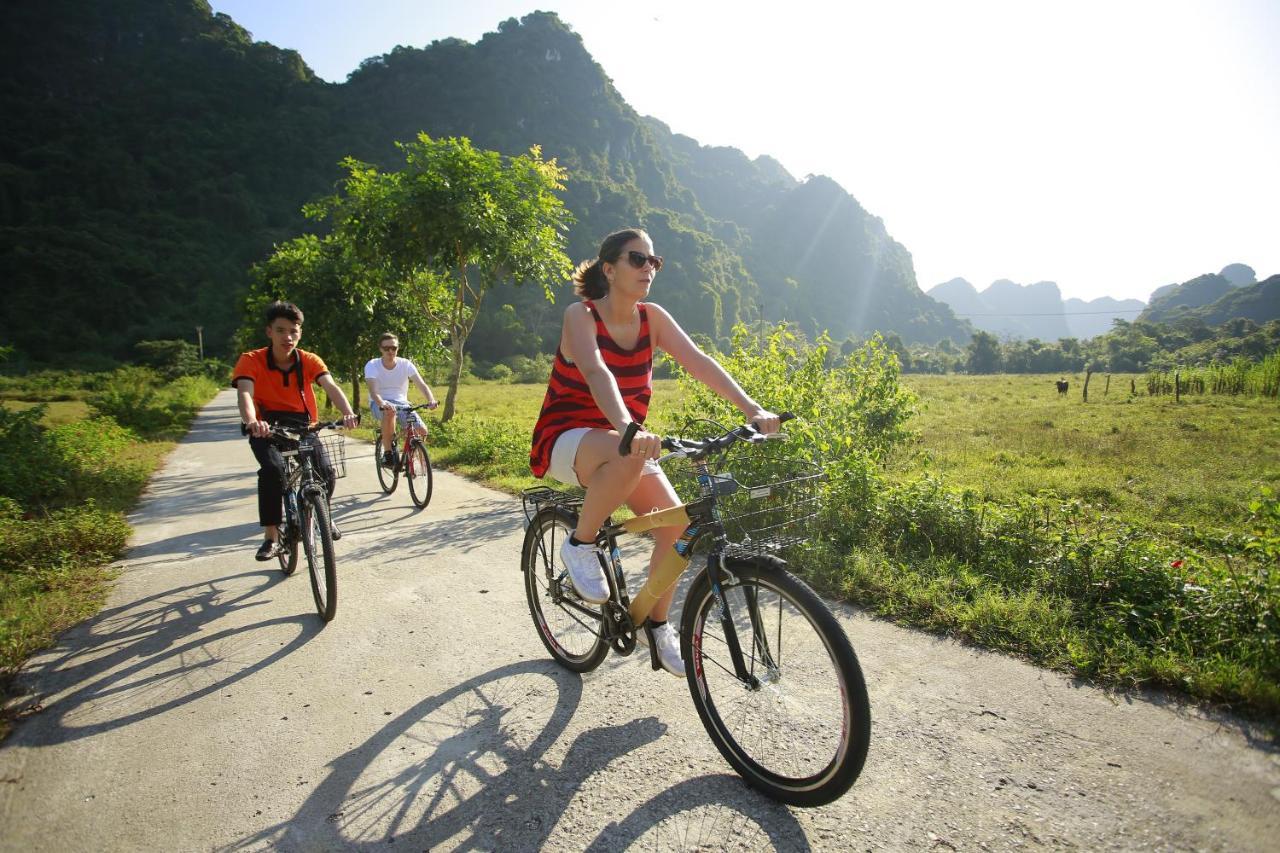 Hotel Sunlight Boutique Cruise - Cat Ba Island Hạ Long Exterior foto